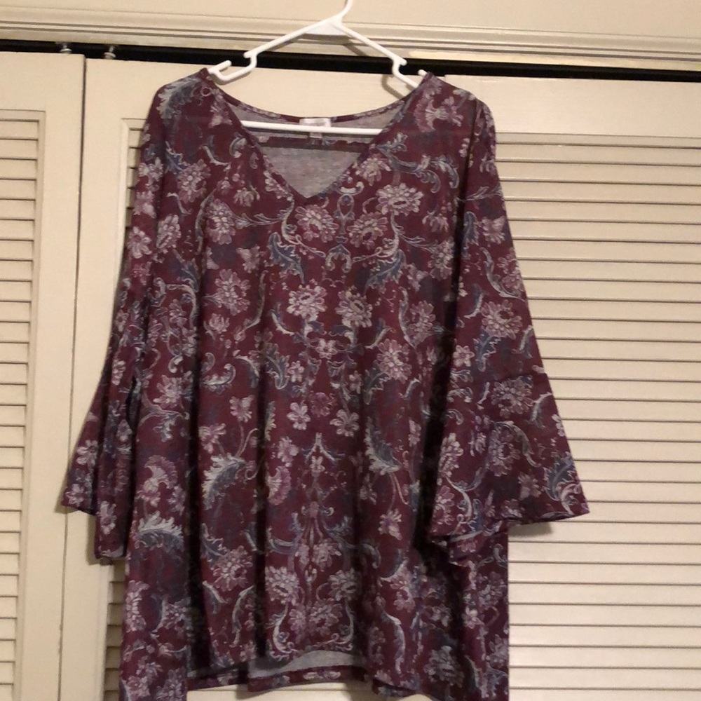 Avenue 3/4 sleeve top